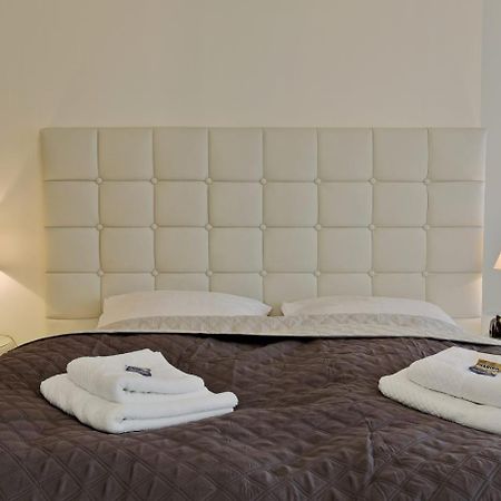 Apartamento Penthouse Muelheim- Ruhr - Zentral - Edel - Luxus Pur Mülheim an der Ruhr Exterior foto