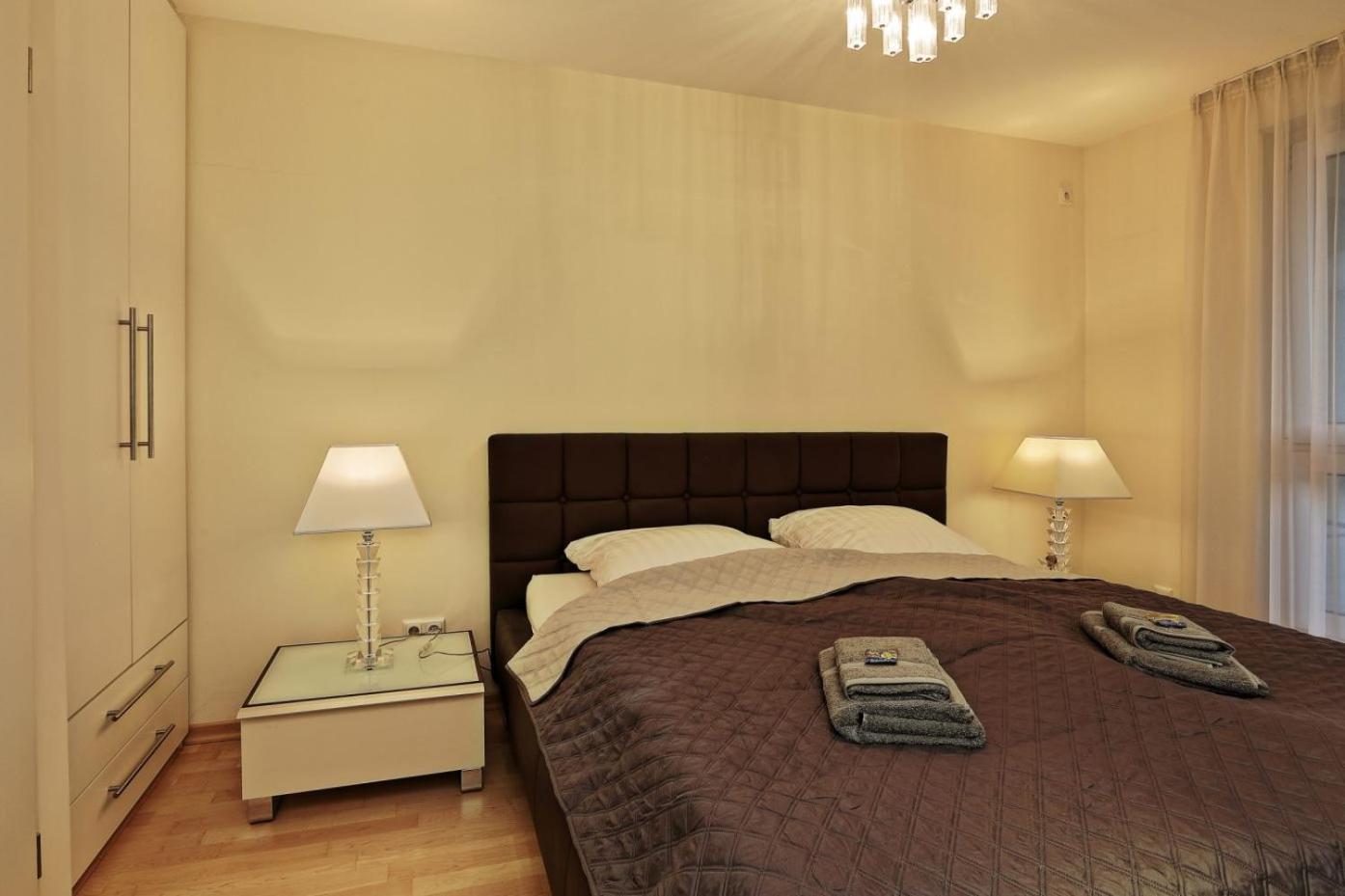 Apartamento Penthouse Muelheim- Ruhr - Zentral - Edel - Luxus Pur Mülheim an der Ruhr Exterior foto