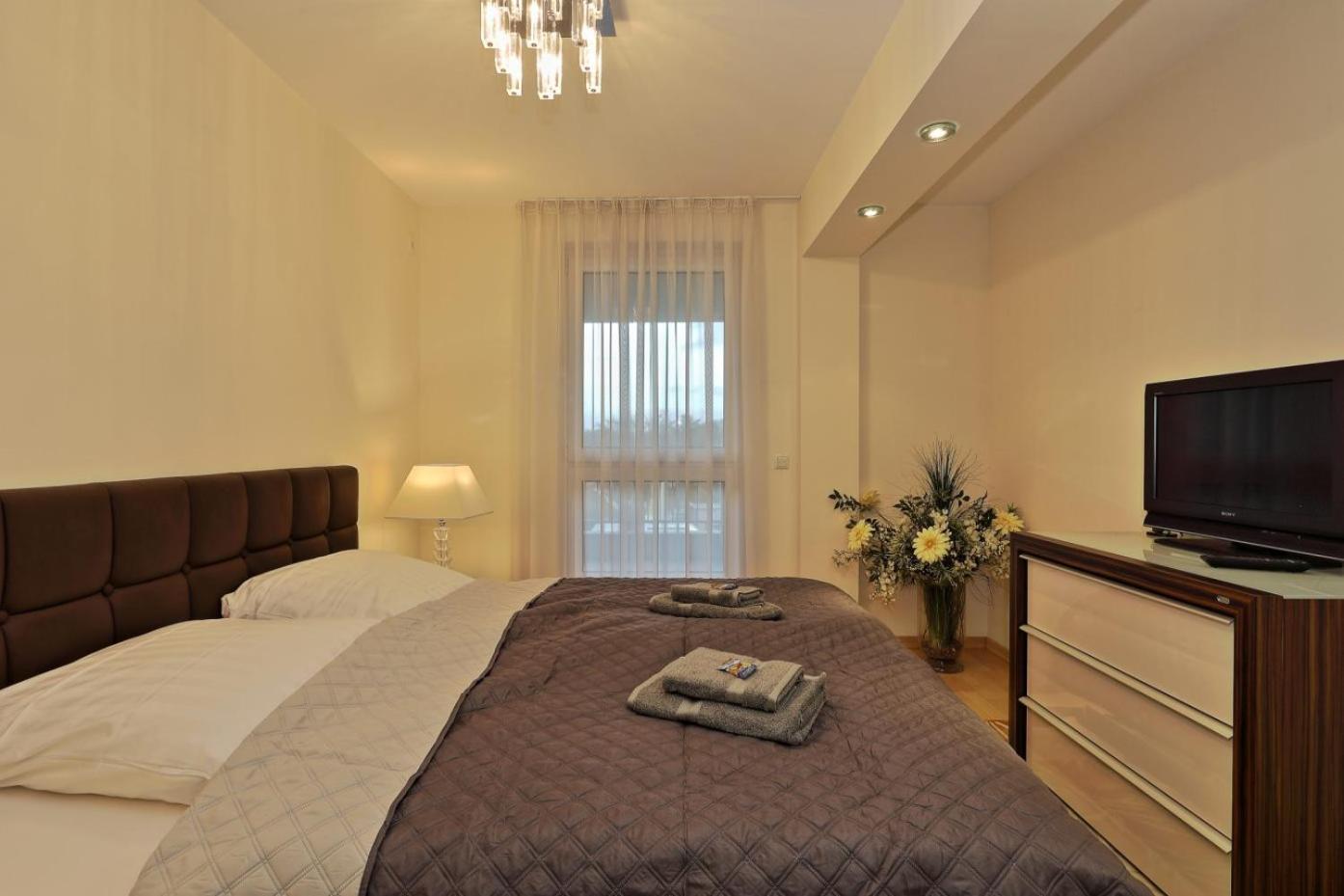 Apartamento Penthouse Muelheim- Ruhr - Zentral - Edel - Luxus Pur Mülheim an der Ruhr Exterior foto